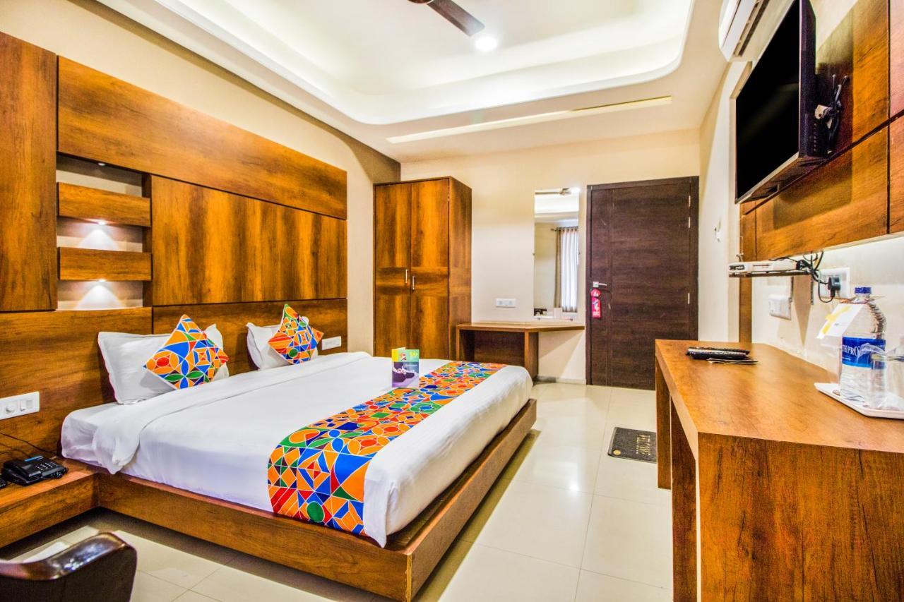 Fabhotel Damanis Ashok Nagar Udaipur Esterno foto